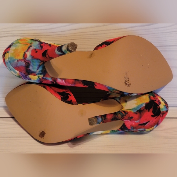 Jessica Simpson floral print high heel shoes size 7.5M 7 1/2M - Picture 5 of 9